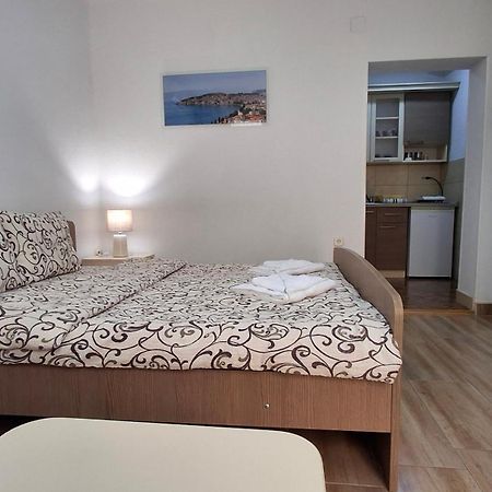 Apartments Tomic Охрид Екстериор снимка